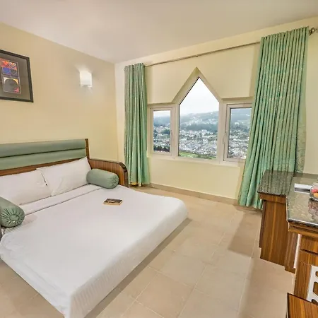 Sterling Ooty Elk Hill Hotel Exterior photo