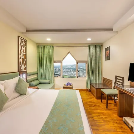 Sterling Ooty Elk Hill Hotel Exterior photo
